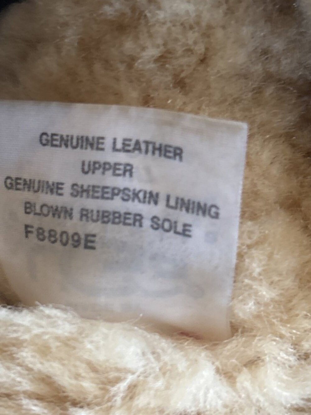 UGG Australia 5825 Womens Classic Mid Calf Boots Suede Sheepskin Chestnut Size 7 - Picture 11 of 11